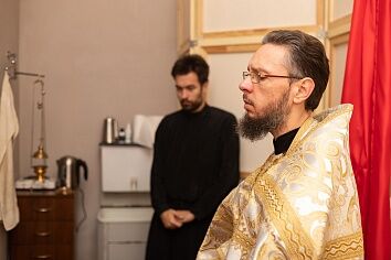 Еженедельная служба в Михаило-Архангельском воинском храме