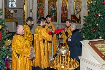 С Новолетием!