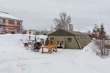 Приглашаем в Троицкий храм!