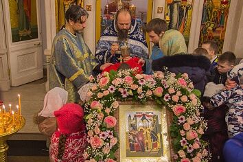 Престольный праздник - Введение во храм Пресвятой Богородицы