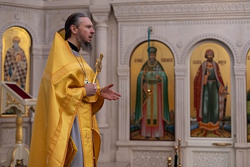 Божественная литургия 23 февраля, в воскресенье, на неделе мясопустной, о Страшном Суде