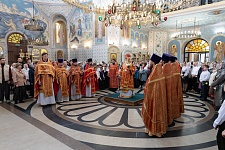 Празднование иконы Божией Матери "Живоносный Источник"