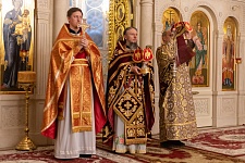 Праздничное богослужение Светлого Христова Воскресения