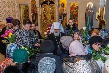 Митрополит Крутицкий и Коломенский Павел посетил Троицкий храм