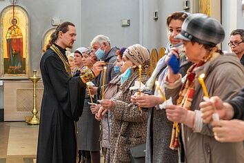 Таинство Соборования в Троицком храме