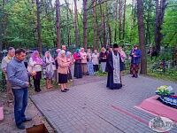 Панихида на щуровском кладбище