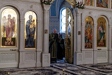 Богослужение Великой Пятницы с Выносом Плащаницы