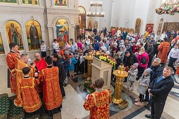 Пасхальные гуляния на приходе Троицкого  храма