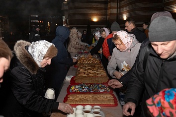 Праздничное богослужение Светлого Христова Воскресения