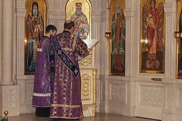 Крестопоклонная седмица