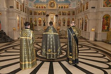 Утреннее богослужение в Великую Пятницу