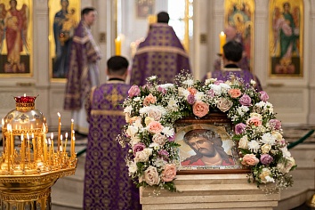 Великий Четверг. Утренняя Литургия