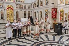 День Жен-Мироносиц