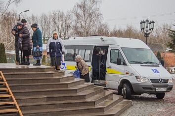 Великий вторник. Социальная служба храма приглашает пожилых прихожан