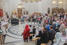 День Жен-Мироносиц