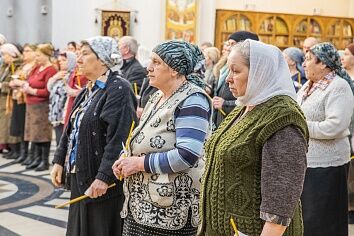В Троицком храме было совершено таинство Соборования