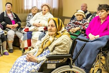 Поездка в дом-интернат "Ветеран"