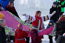 Широкая Масленица на приходе Троицкого храма