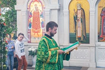 День Святой Троицы. Престольный праздник храма.