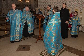 Акафист Пресвятой Богородице (Похвала Пресвятой Богородице). 
